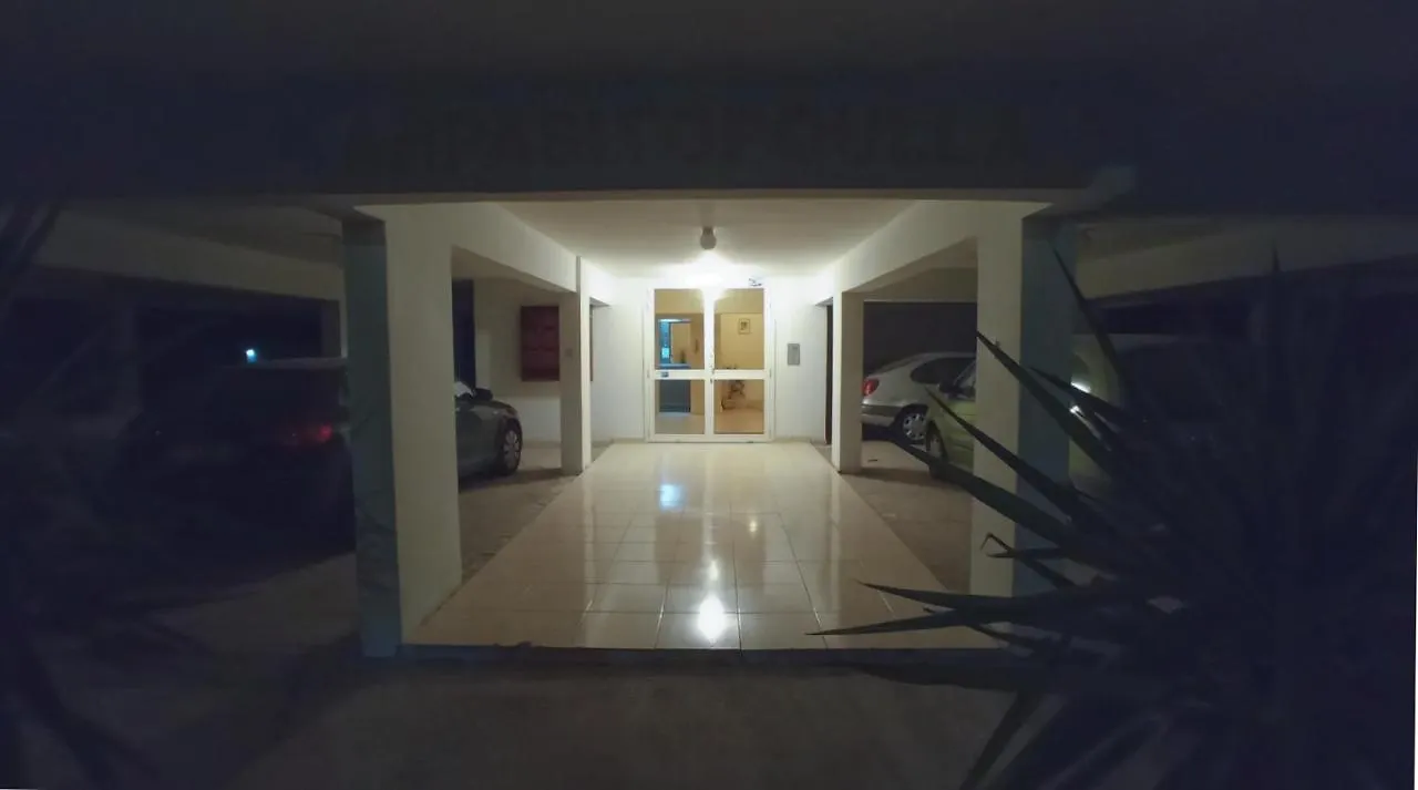 Luxury Maisonette Apartment - Ea View, Gym- 5 Min From Beach Lárnaca