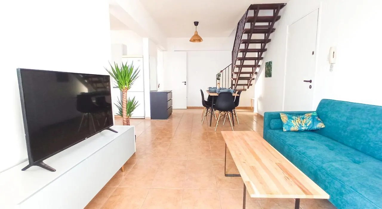 Luxury Maisonette Apartment - Ea View, Gym- 5 Min From Beach Lárnaca Chipre